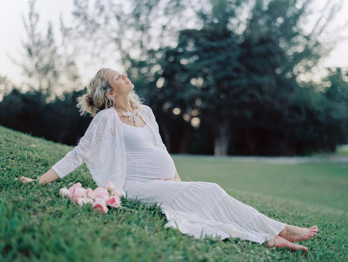 Maternity Contax 645 Fuji 400 